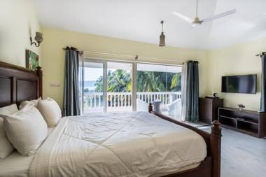 Safira River Front Resort