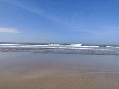 Morjim Sunset Guesthouse