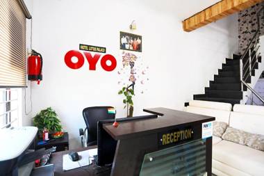 OYO 46645 Hotel Lotus Palace Vrindavan