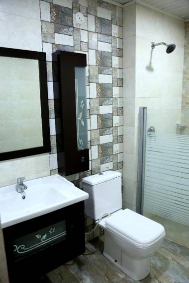 Banke Bihari Spiritual Stay Vrindavan