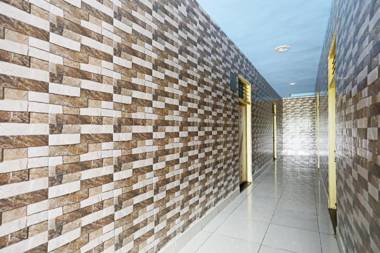 OYO 44361 Shri Lajjaram Ashram