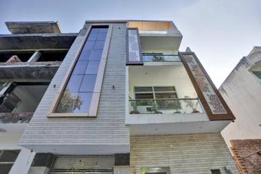 OYO 81815 Krishna Palace