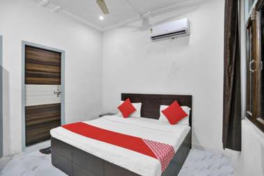 OYO 81815 Krishna Palace