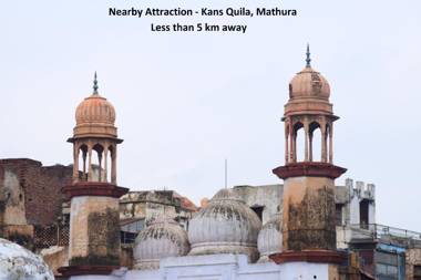 SPOT ON 82118 Hotel Aniruddha Palace