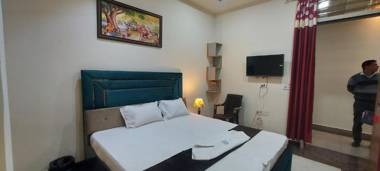 Hotel Virasat Palace