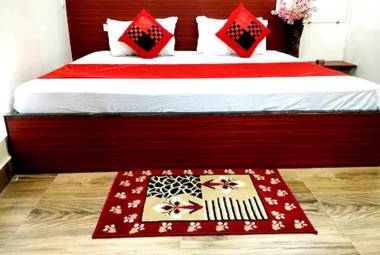 Goroomgo Shyam Inn Mathura