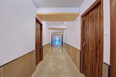 Capital O 13489 Garuda Comforts