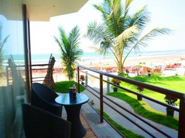 Boomerang Beach Resort