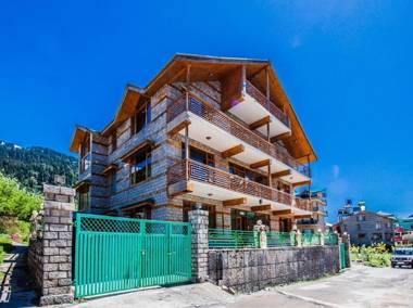 Golden Meadows Cottage