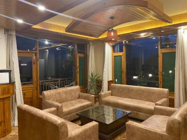 Nature Bliss - Mount Serene