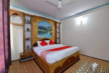 OYO 13387 Hotel Kartik