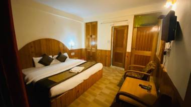 Hotel The Meadows Open Terrace Bonfire