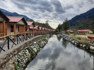 Resort Shivalaya Retreat Manali