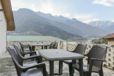 OYO Flagship 76415 Blue Chip Cottage