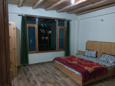 The Paradise Old Manali