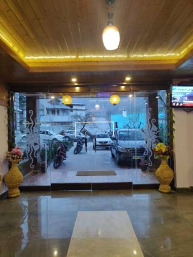 Grand Welcome Manali