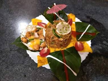 The Mad King's House & Cafe