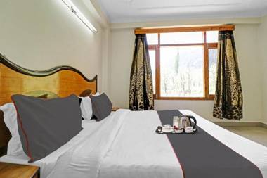 Capital O 85115 Hotel Rock Inn