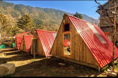 OYO 88688 Sky Garden Manali Cafe & Camp