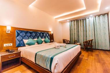 Misty Mountains Manali