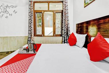 OYO 87803 Hotel Alankar