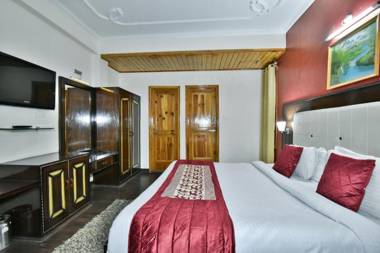 Manali Village Cottage