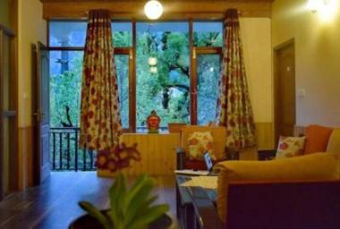 Bliss and Blossom Cottage Manali