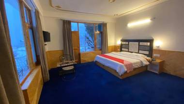 Hotel Shubh Dev