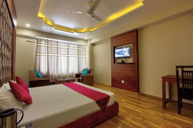 HOTEL NEELAM