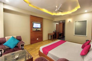 HOTEL NEELAM
