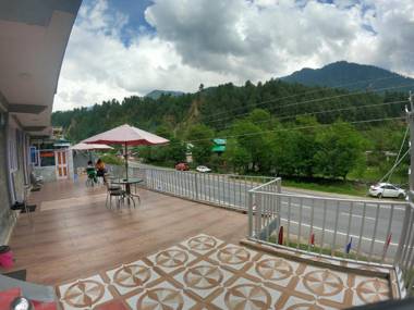 OYO 88711 Singh Saab Cotages