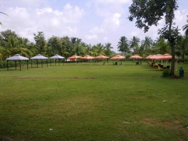 Esthell Village Resort