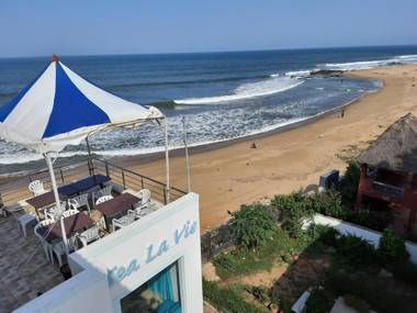 Sea La Vie Covelong Beach Resort