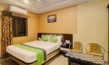 Treebo Trend Bright Holidays