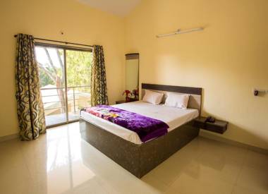 4 bhk spacious bungalow