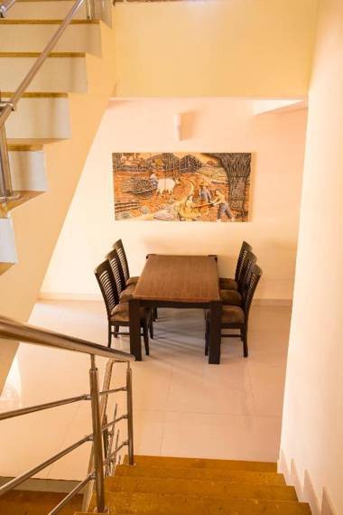 4 bhk spacious bungalow