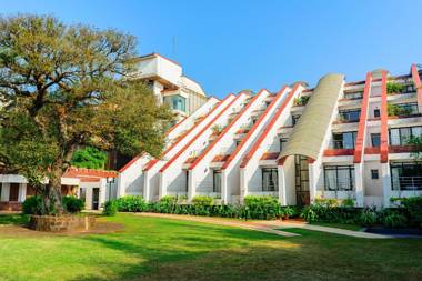 Mango Hotels Valley View