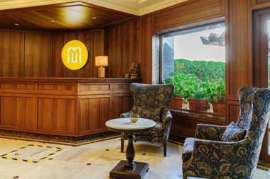 Mango Hotels Valley View