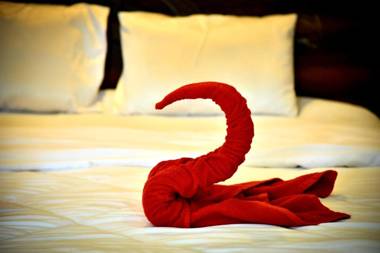 MERIDIAN AC VILLA - Besides Valley View & Strawberry Farms