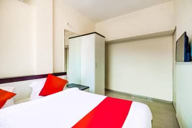 OYO 60015 Hotel Saee Residency