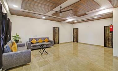 Treebo Trend Raaya Regency