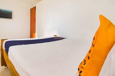 SPOT ON 69385 Sun Residency