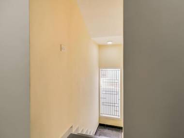 OYO Flagship 74893 Hotel Lakshmi Residency