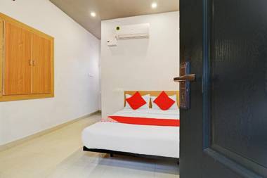 OYO Flagship 84898 I Plaza