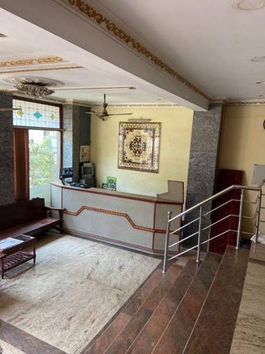 Hotel New West Tower