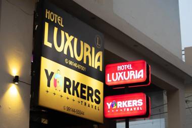 Hotel Luxuria