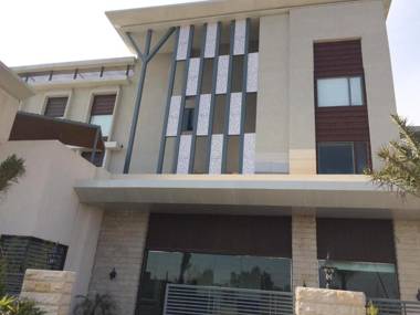 The Stella Hotel & Resort