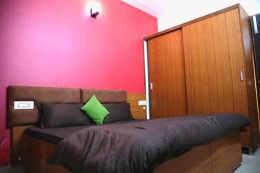 OYO 86483 Galaxy Stays