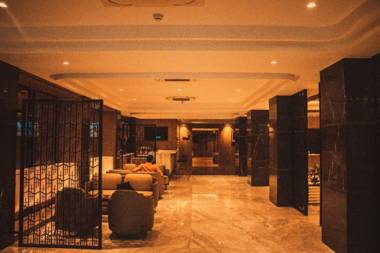 Hotel Levana Hazratganj