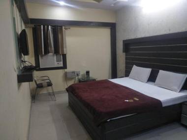 Hotel Samrat Lucknow